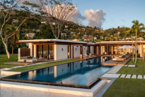 You can obtain Grenada citizenship by investing in a development such as Silversands.